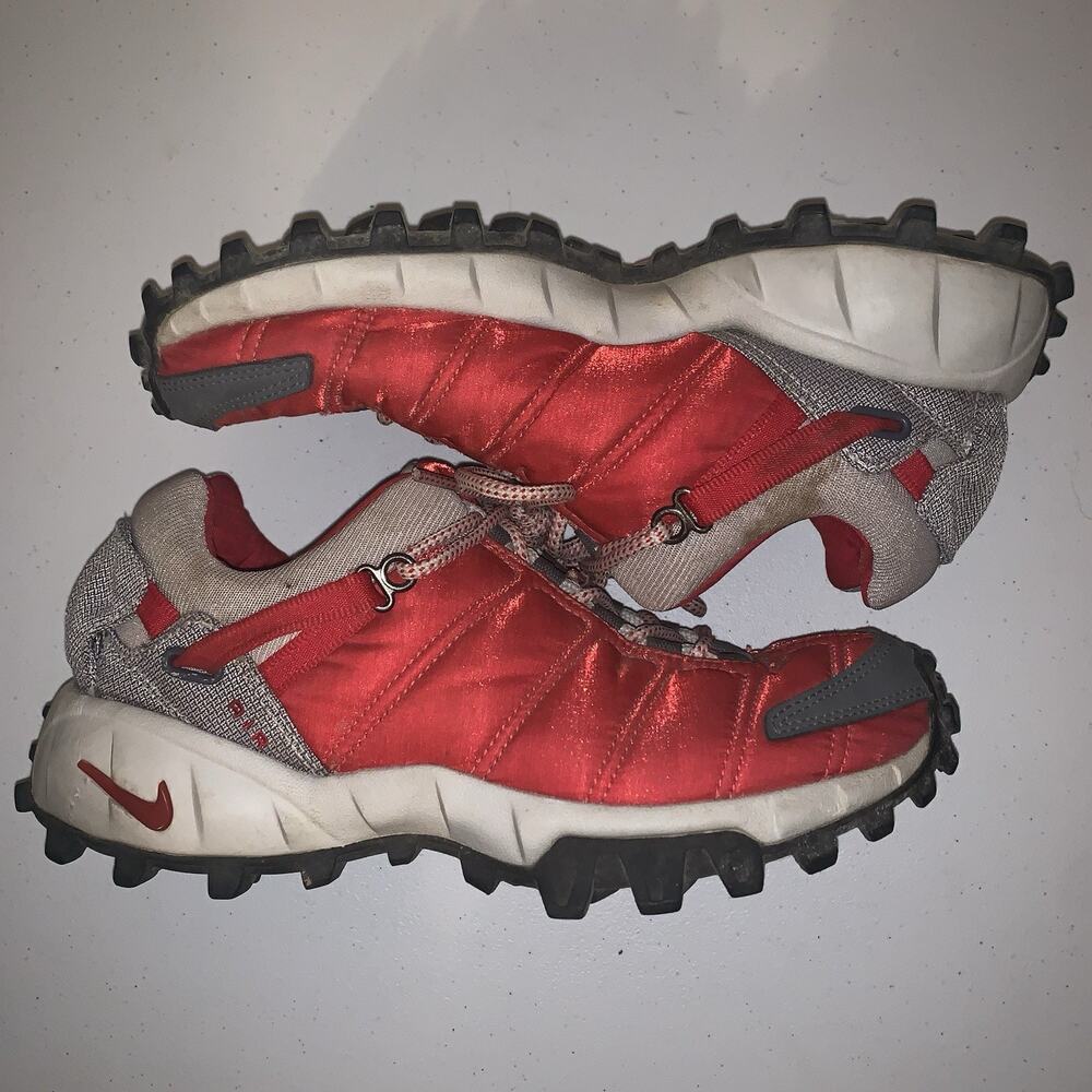 VTG 2002 Nike ACG Air Spindrift Shoes Hiking Trail Running Red Women’s Size 8